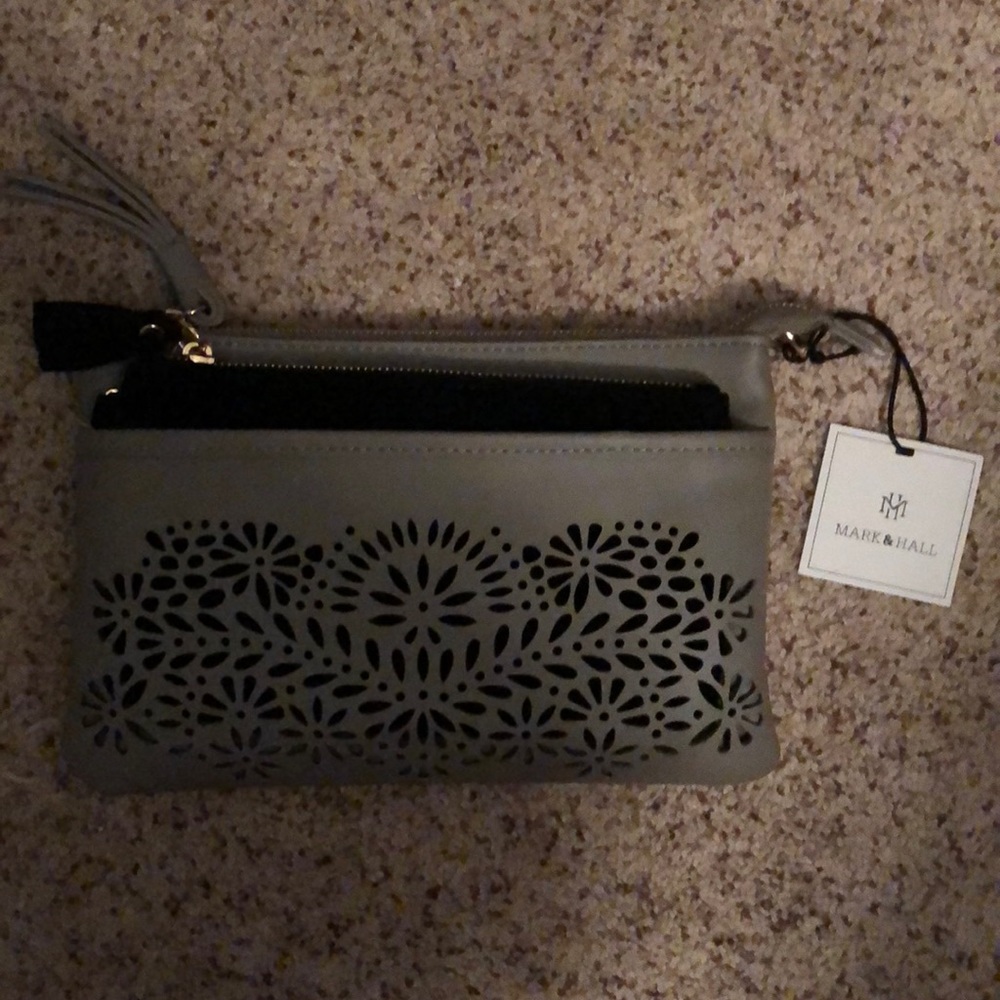 2 Piece Cross Body Purse!!